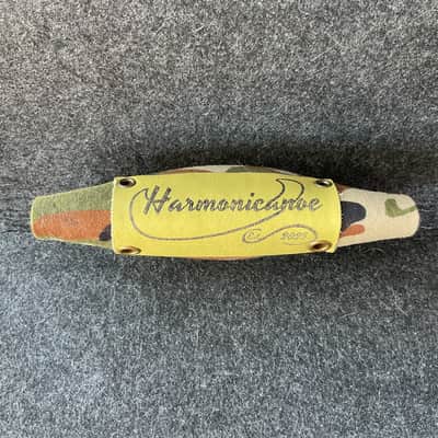 The Harmonicanoe - Harmonica Muffler (Medium thickness) Camo Kisses Green image 1
