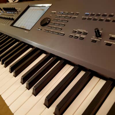 MUST SEE!!! KORG KRONOS X 88 FULLY SERVICED AND IN AMAZING CONDITION! image 12