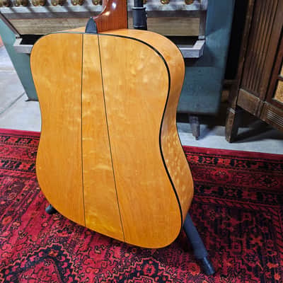 1995 Taylor 420  Natural image 8