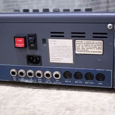 E-mu SP12 turbo VER26 TURBO Sampling Drum Machine Emu vintage with adapter image 8