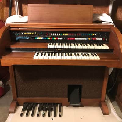 Lowrey Organ - Holiday with Magic Genie image 1