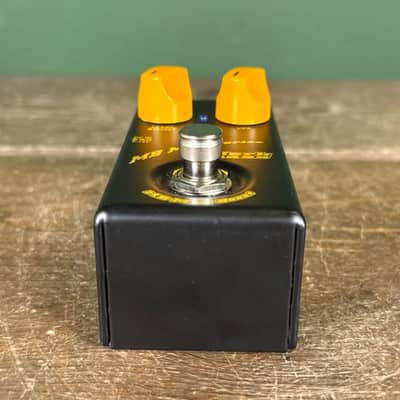 Markbass MB Mini Boost 2010s - Black/Yellow image 6