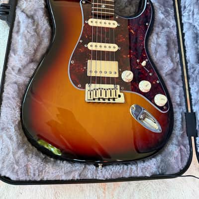 Immagine Fender American Ultra Stratocaster HSS with Lollar Pickups - 8
