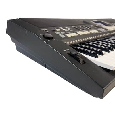 Yamaha PSR-S550 Arranger Workstation Keyboard image 10