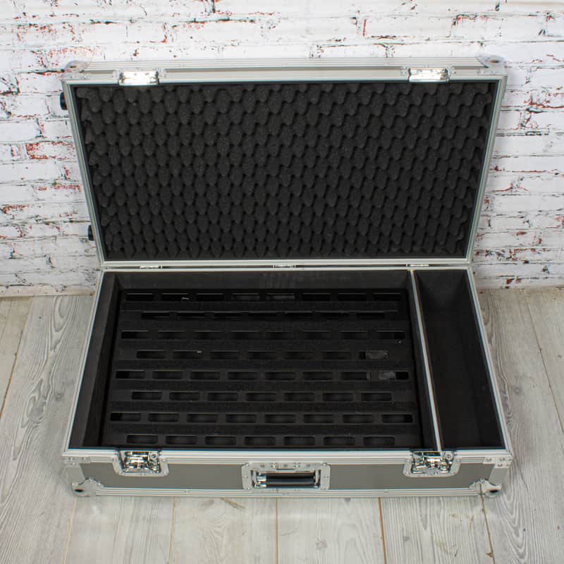 Rockboard by Warwick - Cinque 5.2 16x24 Pedalboard w/Flight Case - USED image 1