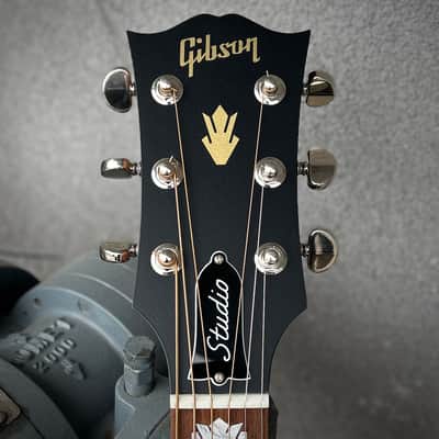 2024 Gibson SJ-200 Studio Walnut Satin Walnut Burst w/Case image 8