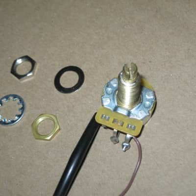 A+ 2010s Gibson control harness: 1 volume 500K audio long shaft pot + nut/washer, 1 tone 500K audio long shaft pot + nut/washer, wires, wire insulation, blue capacitor 0.022 uF, jack + nut/washer (NO switch, NO wires for connecting switch) image 6