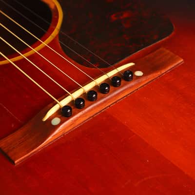 Gibson J-45 "Banner Logo" 1944 with maple back and sides - war years, character and the unmistakable Gibson slope-shoulder sound image 11