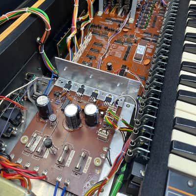 Roland Jupiter 4 Synthesizer w/ Swan flight case. New sliders. Full recap and just calibrated. IR3109  filter version image 12