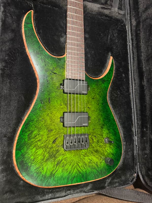 LEF Custom Guitars SS 2025 - Green Burl/ Black Limba body image 1