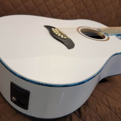Oscar Schmidt OD312CEWH Dreadnought Cutaway Style Mahogany Neck 12-String Acoustic-Electric Guitar image 12
