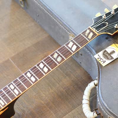 Vintage! 1962 Gibson Barney Kessel Custom Archtop Hollowbody Electric Guitar Cherry Sunburst + OHSC image 3