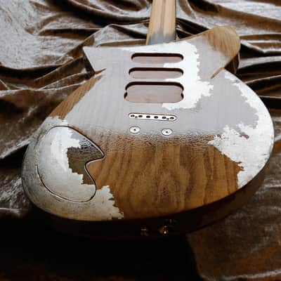 Build to order GB Liuteria Boutique Plié 6 string silver leaf relic edition image 2