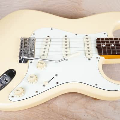 Fender Traditional '60s Stratocaster MIJ 2018 Vintage White Limited Run Made in Japan w/ Bag image 4