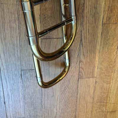 Bach 42 Stradivarius Series Tenor Trombone with Traditional Wrap F Attachment, Standard Rotor Valve 2010s - Clear Lacquered Brass image 7