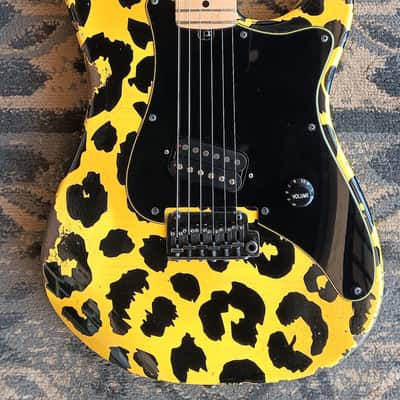 Friedman USA Custom Shop Vintage S Strat Guitar in Yellow & Black Leopard with extras image 3