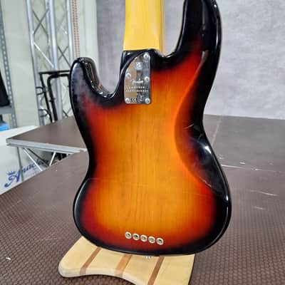 Fender American Professional II Jazz Bass V with Rosewood Fretboard 2020 - Present - 3-Color Sunburst 9.5 pounds image 7
