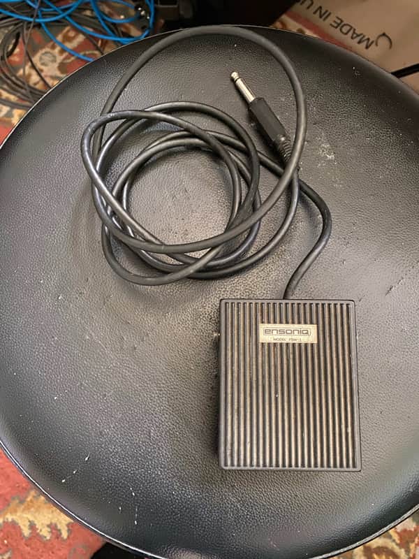 Ensoniq FSW-1 foot switch ESQ-1 SQ-80 TS-10 SD-1 ASR image 1