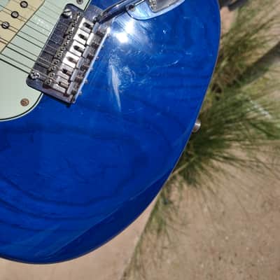 Fender Deluxe Stratocaster 2016 - Transparent Sapphire Blue image 12