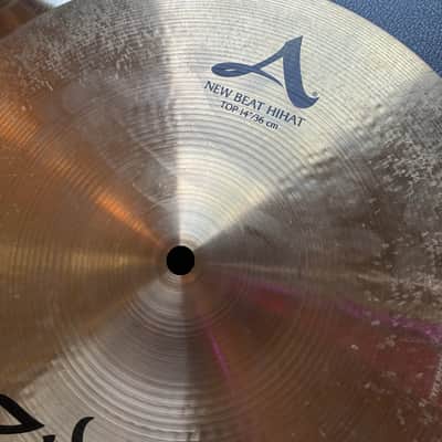 Zildjian 14" A Series New Beat Hi-Hat Cymbals (Pair) 2013 - Present - Traditional image 3