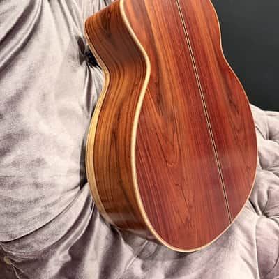 Lowden  050c - Cocobolo / Sinker redwood image 2
