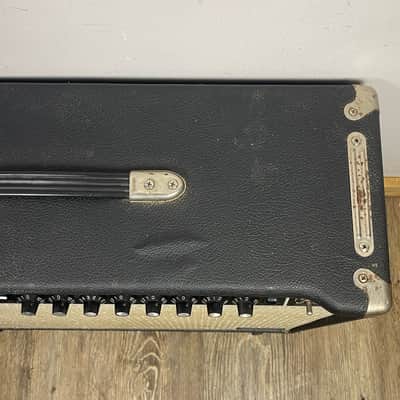 1981 Vintage Music Man 212-HD-150 Guitar Amp 150 Watts 2x12" image 24