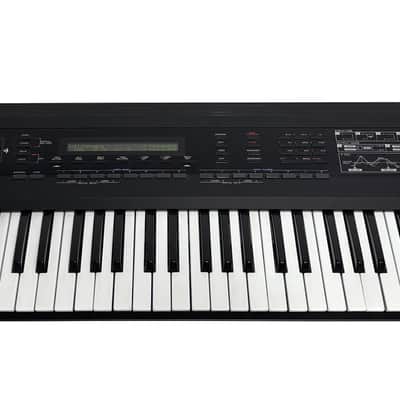 Roland D-50 61-Key Linear Synthesizer 1987 - 1992 - Black