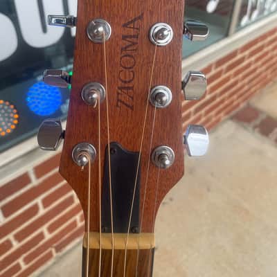 Tacoma DM9 USA 2002 All SOLID TONE WOODS! Spruce Top, Mahogany Back and Sides, Rosewood Fretboard. Includes sturdy gig bag. image 7