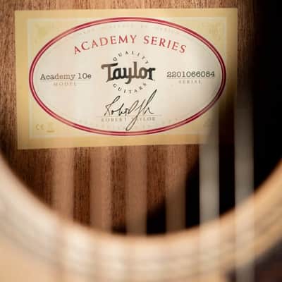 Taylor Academy 10e Dreadnought Acoustic/Electric Guitar with Gig Bag image 16