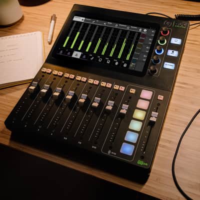 Mackie DLZ Creator Adaptive Digital Mixer with Mix Agent Technology **open-box deal! **perfect condition demo unit!! image 6