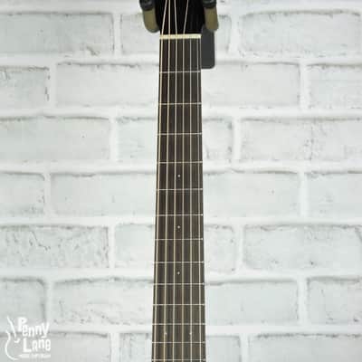 Iris DF Tobacco Burst 1-11/16" Acoustic Slope-Shoulder Dreadnought Guitar with Case image 5