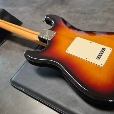 Fender American Standard Stratocaster 1990-1991 CASE QUEEN TIME CAPSULE 3 Tone Sunburst 3TSB 90s USA Strat Electric Guitar image 7