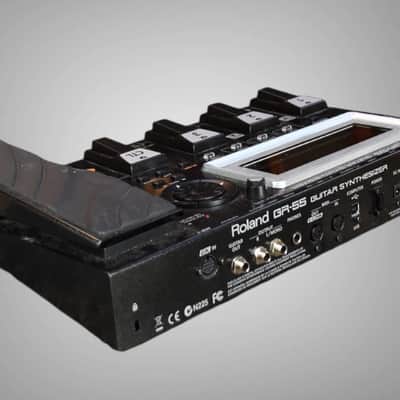 Roland GR-55 Guitar Synthesizer + Roland MiDI GK3 Pickup image 4