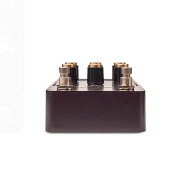 UNIVERSAL AUDIO UAFX Lion 68 Super Lead Amp image 2