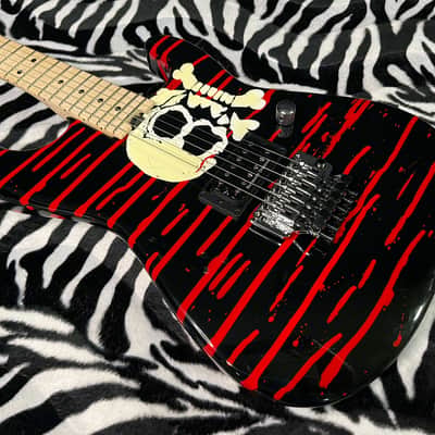 Charvel Warren DeMartini Signature Pro-Mod Blood and Skull Graphic 7.7lbs - Authorized Dealer - G00436 image 5