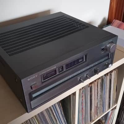 Sony ST A7B FM Stereo Tuner 1977 - 1981 - Black image 9