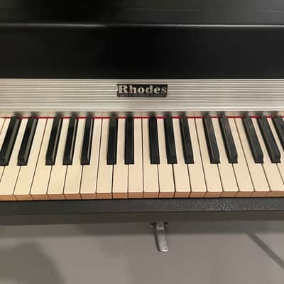 Fender Rhodes Mark I Stage Piano 88-Key Electric Piano 1972 - 1974 - Black Rounded Top imagen 5
