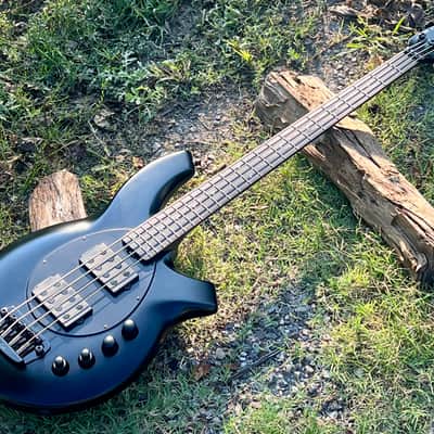 Ernie Ball Music Man Bongo Bass Guitar 4 HH 2009 - Stealth Black image 12