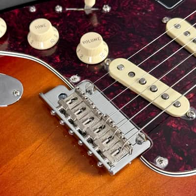Fender American Professional II Stratocaster Left Handed 2021 - 3-Tone Sunburst image 6
