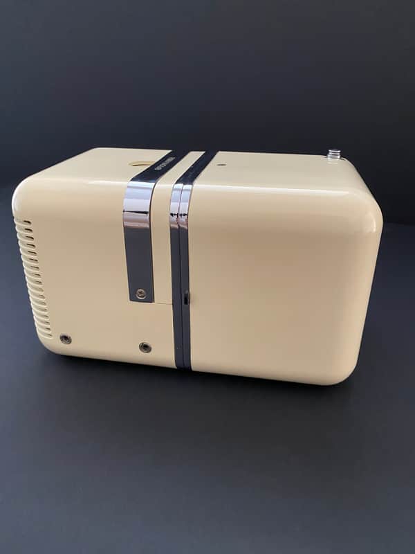 Brionvega Radio Cubo TS502 60s-70s image 1
