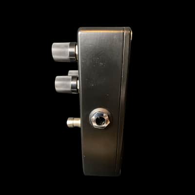 Catalinbread ANTICHTHON Otherwordly Oscillating Fuzz Pedal image 2