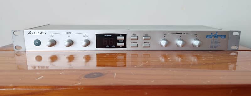 Alesis Akira : Multi-Effect Processor Rackmount Unit image 1
