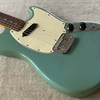 1966 USA Fender Musicmaster II Daphne Blue ES Stamped + OHSC Silver Case Beauty image 8