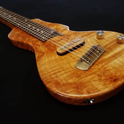 Rukavina 6 String Ripple Lap Steel -- 25" Curly Maple image 4