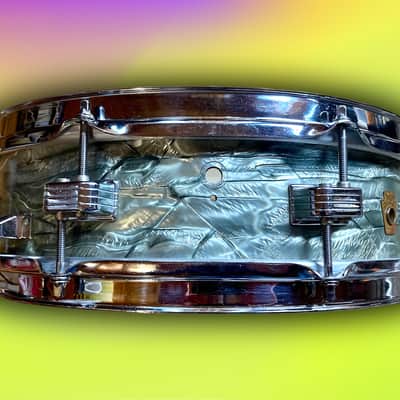 Ludwig 1964 Downbeat 4x14" 8-Lug Piccolo Snare w/ Keystone Badge in Sky Blue Pearl image 3