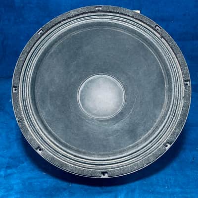 Eminence Sigma Pro 18" Speaker • 8 Ohm • Used image 1