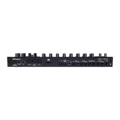 Roland MC-707 Groovebox (B-stock) image 2