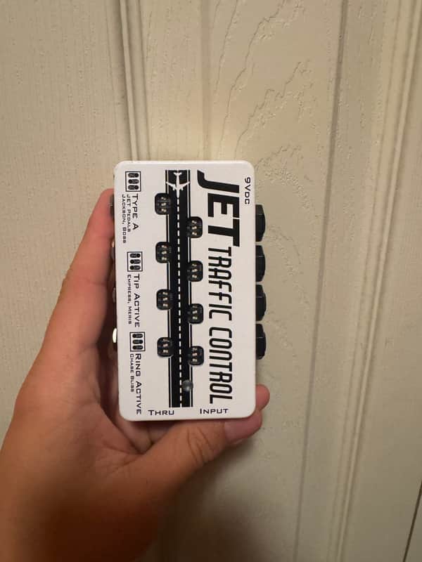 Jet Pedals Traffic Control MIDI Hub 2023 - Present - White image 1