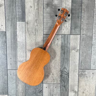 Pono MC All Solid Mahogany Concert Ukulele *NEW Bild 6