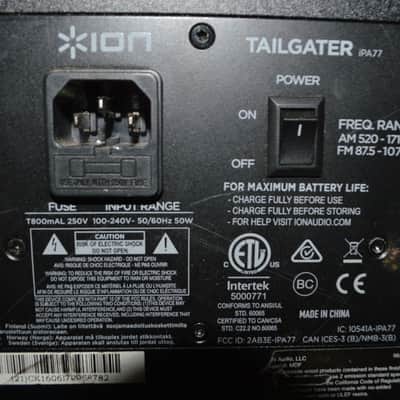 Ion Audio Tailgater iPA77 Rechargeable Bluetooth Speaker with Radio & Aux Input image 2